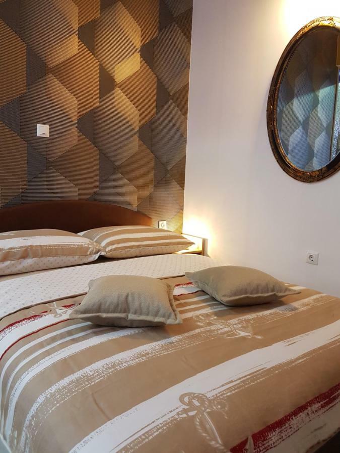 Yela Apartment Zadar Ngoại thất bức ảnh